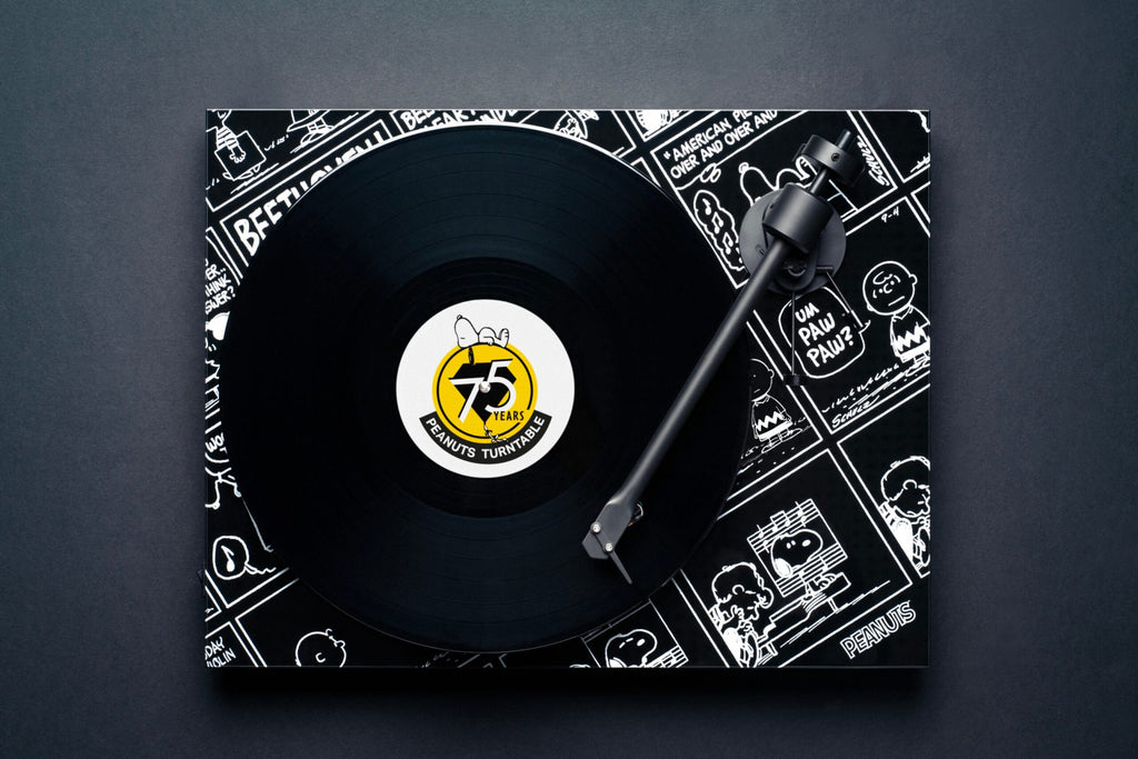 Peanuts Turntable